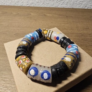Bracciali elasticizzati con perline commercio africano-ghana-vetro-fatti a mano-XL- nuovi - Foto 1 di 2