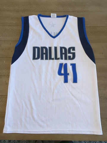 NBA Dirk Nowitzki #41 Mavericks Replica Jersey Men's/Women's Size Small Cover
