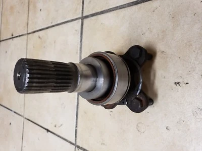 1998 99 00 01 02 2003 JAGUAR XJ8 XK8 VANDEN PLAS REAR DIFFERENTIAL OUTPUT SHAFT - Image 1 of 3