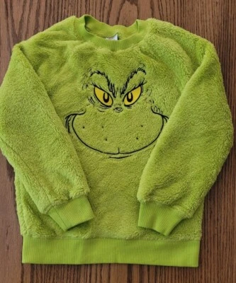 Sudadera Hanna Grinch nueva sin etiquetas.  Talla 120 / 6-7 Foto 1 de 4
