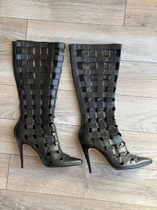 RARE Manolo Blahnik 37 Black Leather Caged Woven Boots Women's Size 6.5 - Picture 1 of 3