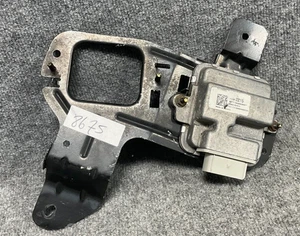 ⛽ Chevy Suburban (15–20) Fuel Pump Control Module w/ Bracket – OEM 23382215 - Bild 1 von 11