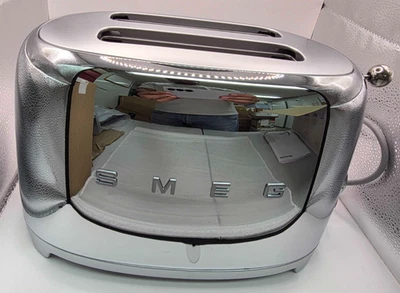 Tostadora Smeg TSF01DGUK D&G 2 rebanadas anchas - plateada Foto 1 de 4