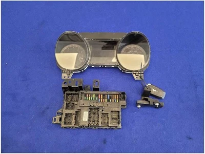 2020 Ford Mustang GT S550 Gauge Cluster Body Control Module Key 2766 - Image 1 of 4