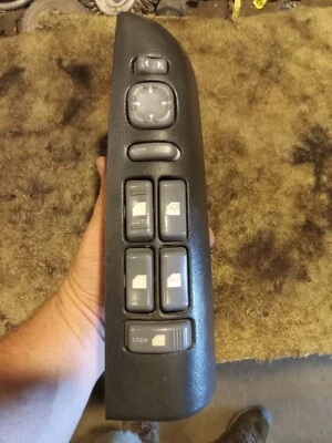 2000 GMC Jimmy Drivers Door Master Switch Good Used  - Image 1 of 4