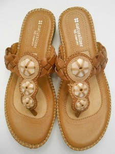 naturalizer flip flop sandals