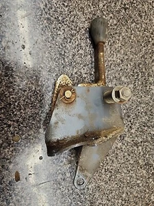 Kubota B7100hst Speed Change Plate Cruise Control Assembly - Picture 1 of 8