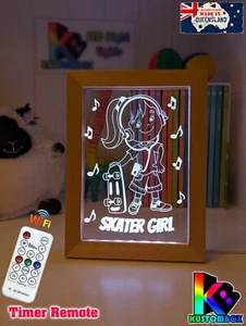 SKATE BOARDING GIRL PERSONALISED 3D LED Night Light 7 Colour Change Room Lamp - Picture 1 of 13
