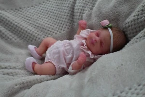FULL BODY Miniature SILICONE BABY Girl - Picture 1 of 24