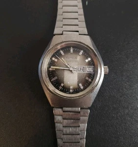 Vintage TImex Automatic Wrist Watch 46851 10978 Viscount Wind Very Worn Works - Picture 1 of 9