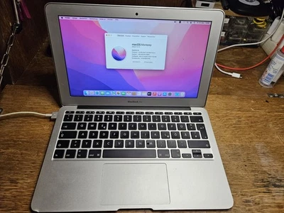 Mackbook Air 11,3 Zoll 128 GB SSD 4gb RAM Intel Core I5 2015 1.6 GHz - Bild 1 von 4