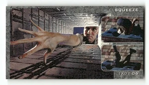 Topps X-Files Showcase 1997 1x02 #6 Squeeze Doug Hutchinson BXCP56 - Imagen 1 de 2