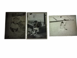 3 antike Glas Foto Negative Junge Kind spielt LKW - Bild 1 von 4