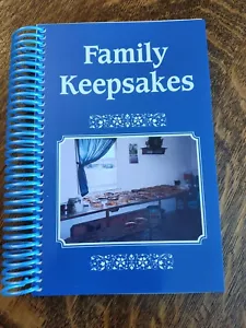 Family Keepsakes Cookbook - Foto 1 di 1
