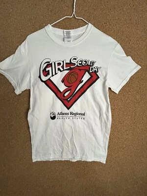 Georgia Bulldogs Basketball Girl Scout Tshirt  - Image 1 of 2