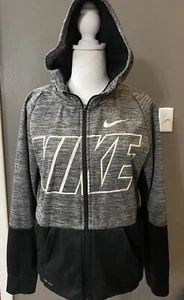 Nike Jacket Size Xl Youth EUC Very Nice And Soft - Picture 1 of 5