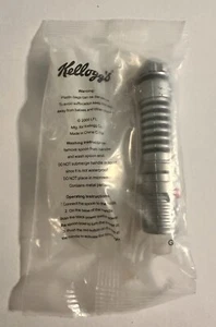 2005 Kellogg's Cereal  Star Wars Green Lightsaber Spoon Dead Battery Sealed Bag - Picture 1 of 3