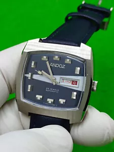 vintage SANDOZ watch Automatic 25 Jewels Day / Date Indicator - Picture 1 of 16
