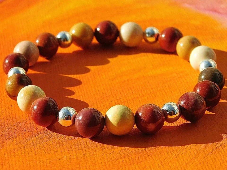 Pulsera de plata y piedras preciosas hechas a mano de 8 mm para hombre/dama - jaspe mookaita natural. Foto 1 de 3
