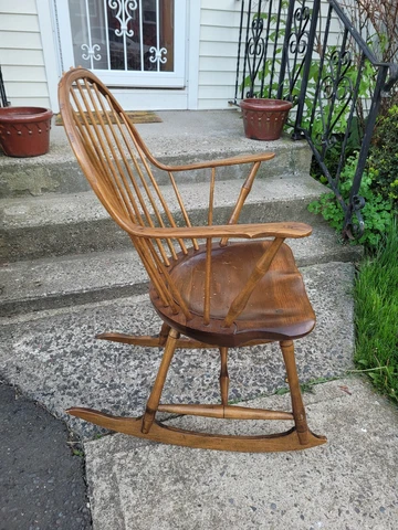 RARE Benchmade, LE Partridge (Inspiration for DR Dimes) Windsor Rocking Chair Cover