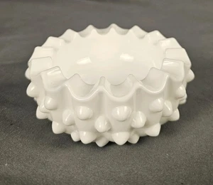 Vintage Fenton Milk Glass Small Round Hobnail Ashtray Trinket Dish Scalloped - Picture 1 of 7