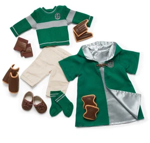 American Girl® Slytherin™ Quidditch™ Uniform für 18 Zoll Puppen - NEU IM KARTON - Bild 1 von 1