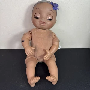 Baby Alive As Real As Can Be Bambola Interattiva E2354 2017 Hasbro PER RIPARAZIONE - Foto 1 di 9