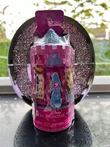 Disney Princesa Torre Sorpresa Muñecas Pequeñas Apilables Juegos Juguete Nuevo Con Etiqueta - Imagen 1 de 2