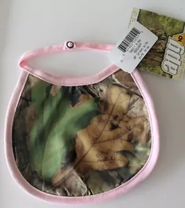 Realtree Camouflage Pink Camo Baby Bib - Infant Snap Closure - Picture 1 of 1