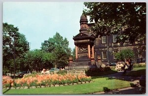 Postcard New Brunswick Youngs Monument Kings Square Saint John NB Canada UNP - Picture 1 of 2