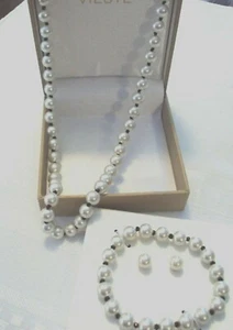 Vintage Vieste HANDGEKNÜPFT Glasperlen Halskette Ohrringe Armband Set Neu aus altem Lagerbestand #21 - Bild 1 von 4