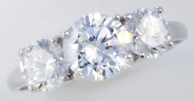 1.5 Kt Centrale Tre Pietre Anello Superiore Russo Vintage Zirconia Cubica - Immagine 1 di 3