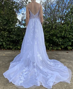 Brand New Couture Inspired Wedding Dress - Picture 1 of 11