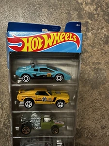 Hot Wheels 5 Pack Retro Racers Mattel Lamborghini, Mustang, Porsche 917 - Picture 1 of 5
