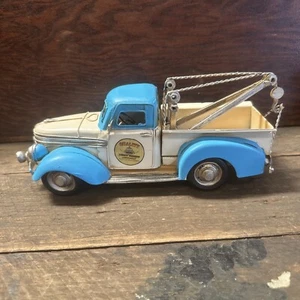 Tow Truck Blue & White Tin Toy Modern Vintage Style 31156 - Picture 1 of 9