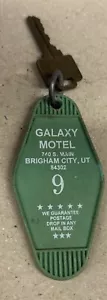 Vintage Motel Room Keychain Green Plastic GALAXY MOTEL BRIGHAM CITY,UT ROOM #9 - Picture 1 of 6