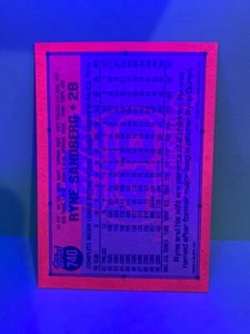 Ryne Sandberg 1991 Topps baseball glow back UV SP card - Picture 1 of 2