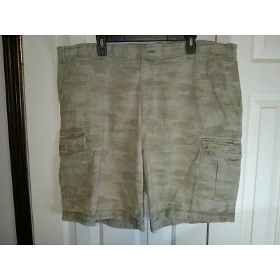 Pantalones Cortos Carga IZOD Camuflados Informales Aire Libre Senderismo Beige Para Hombres Talla 42 Foto 1 de 3