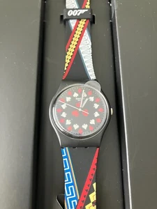 Swatch GZ340 CASINO ROYALE - James Bond 007 Edición Limitada ~ NUEVO EN CAJA - Imagen 1 de 4