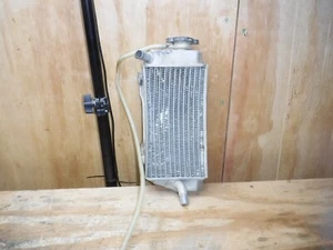 CRF450r Honda 2007 lado derecho radiador aletas nido de abeja refrigerante presión de agua - Imagen 1 de 8