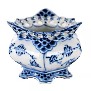 Royal Copenhagen Blue Fluted Full Lace Sugar Bowl 1112 Hexaganol Pierced Rim - Picture 1 of 8