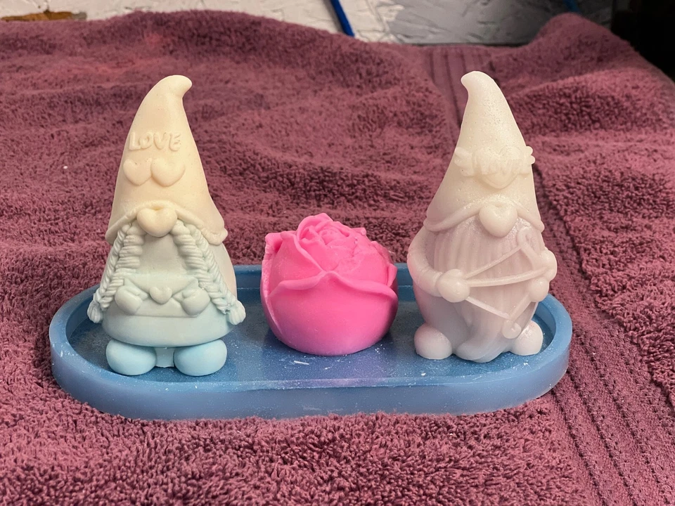 Homemade Wax Melts - Image 1 of 1