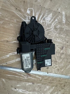 Fensterhebermotor Skoda Fabia 6Y vorne rechts Teilenummer: 6Y1959802 - Bild 1 von 1