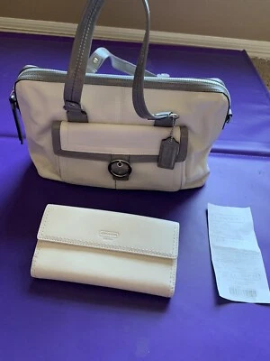 BOLSO Y CARTERA COACH DE CUERO BLANCO/GRIS NUEVO Foto 1 de 4