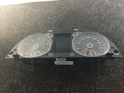 201545 Tachometer VW Passat Variant (36, B7) 3AA920870N 1.4 TSI  - Bild 1 von 4