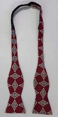 De Colección POLO RALPH LAUREN 100% Seda Pajarita DIAMANTE FLORAL Negro Rojo Amarillo Foto 1 de 3