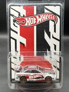 2025 Hot Wheels JAPAN CONVENTION WHITE SKYLINE GT-R (BNR34) Right Side w STICKER - Picture 1 of 5