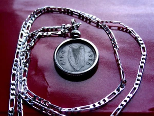 1965 IRISH LUCKY RABBIT COIN PENDANT on a 28" 925 STERLING SILVER Chain - Picture 1 of 2
