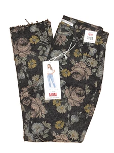 Jeans nuovi con etichette Celebrity rosa taglia 3/26 mamma hi rise polsino grezzo stampa floreale - Foto 1 di 7