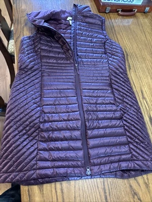 Duluth Trading Pertex Women's Plum Goose Down Long Tunic Puffer Vest Size Large - Image 1 of 3